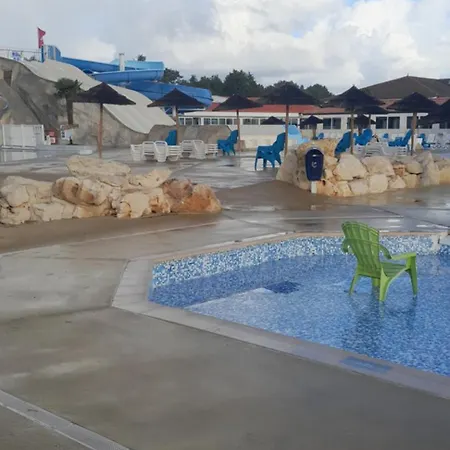 Tres Beau Mobil 40 M2 3ch - 4 Etoiles Les Charmettes 370- Proche Fun Zone מלון