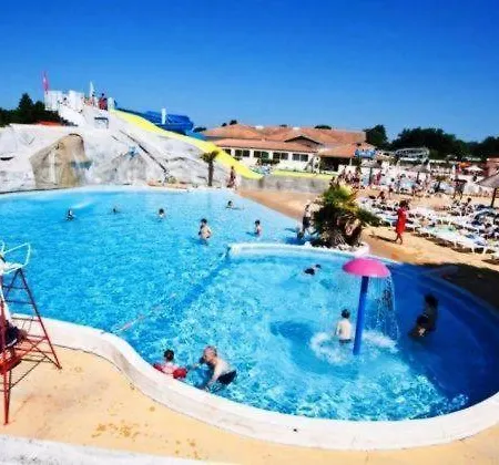 Tres Beau Mobil 40 M2 3ch - 4 Etoiles Les Charmettes 370- Proche Fun Zone 4* Les Mathes