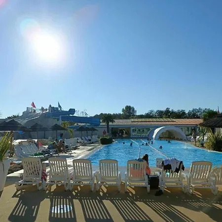 Tres Beau Mobil 40 M2 3ch - 4 Etoiles Les Charmettes 370- Proche Fun Zone Hotel