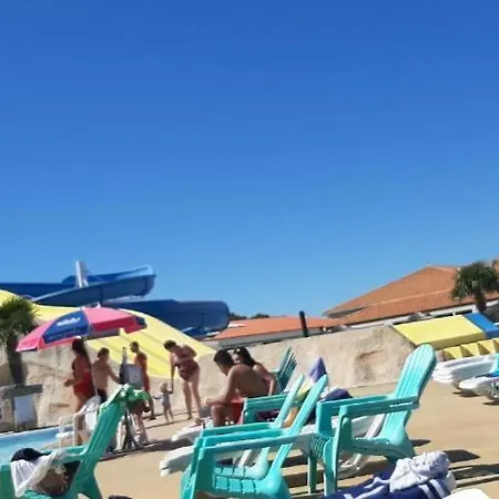 Hotel Tres Beau Mobil 40 M2 3ch - 4 Etoiles Les Charmettes 370- Proche Fun Zone 4*