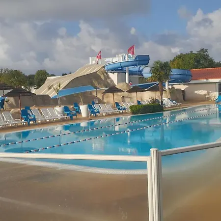 Tres Beau Mobil 40 M2 3ch - 4 Etoiles Les Charmettes 370- Proche Fun Zone Hotel